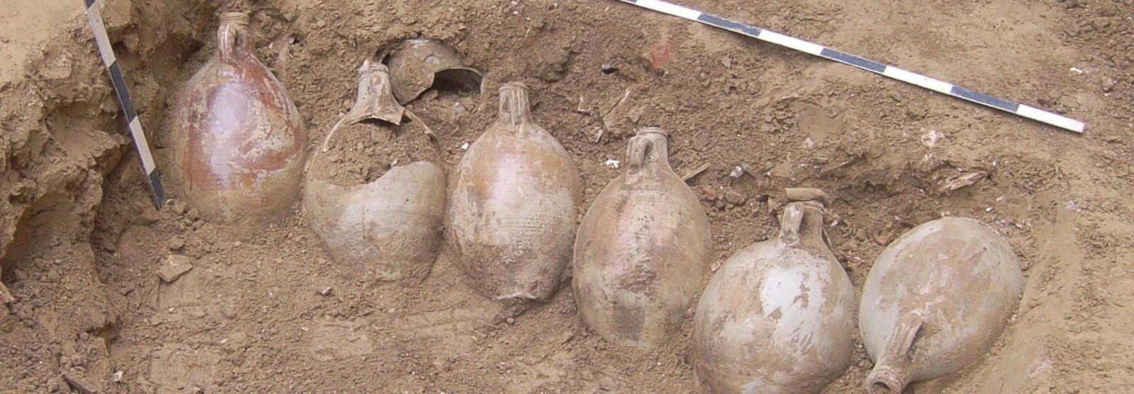 Neuzeitliches Scherbennest aus Frechen